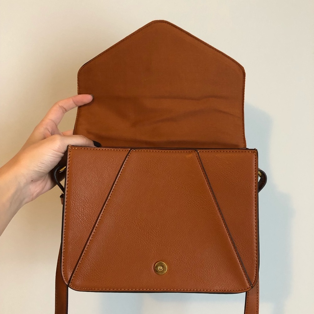 Brown Purse - Picture 4 of 8
